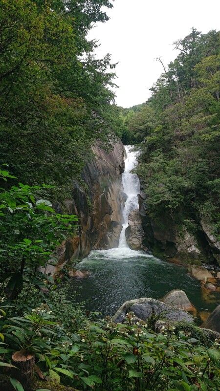 山梨でゴルフするなら行ってみて！美しい紅葉に癒される御嶽昇仙峡