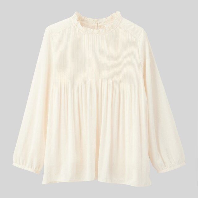 しまむらのフリルプリーツブラウス