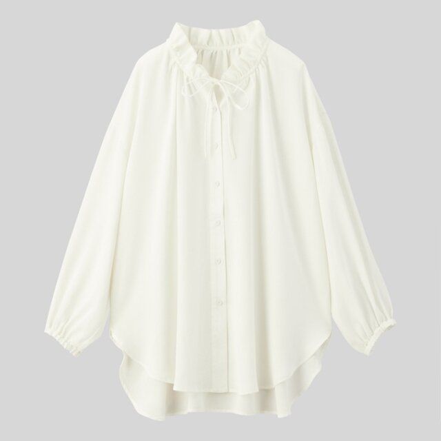 しまむらのフリルリボンブラウス