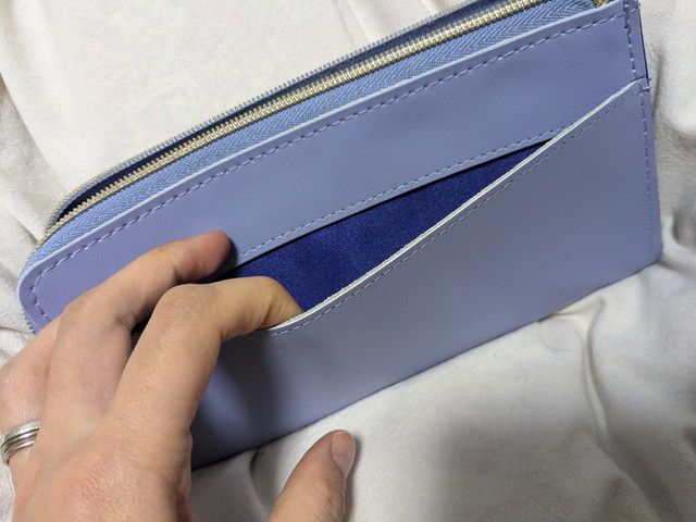 moz 整理上手な牛革長財布