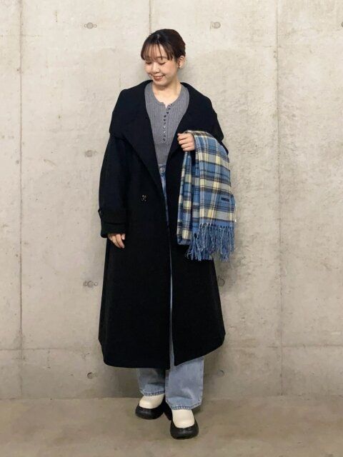 黒アウターコーデ2