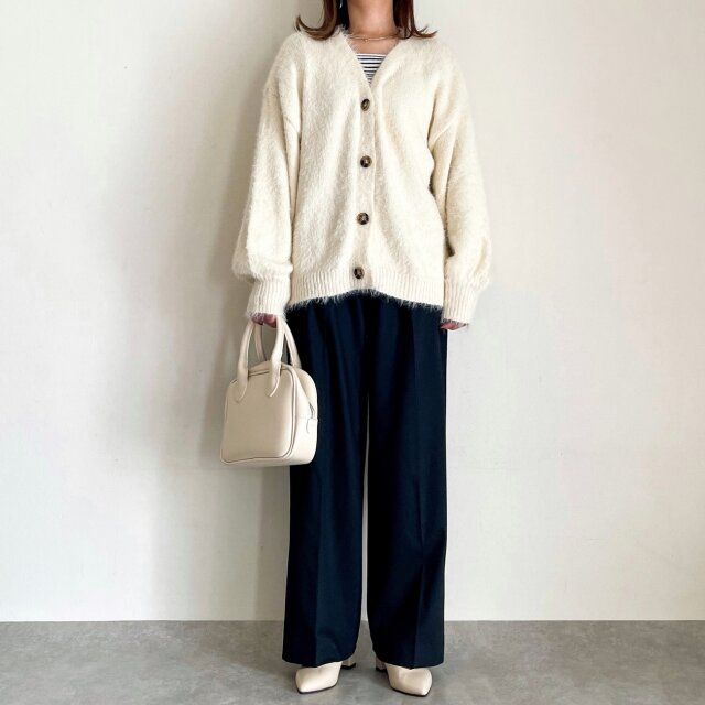 ユニクロ タックワイドパンツ NGコーデ ニットカーディガン