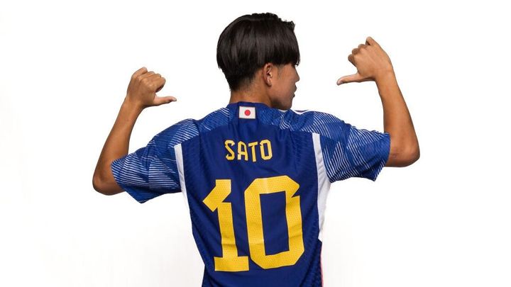 ロス五輪世代の18歳MF、J1初昇格チームへ期限付き移籍！日本の10番も背負った超逸材 「行ってきます！」