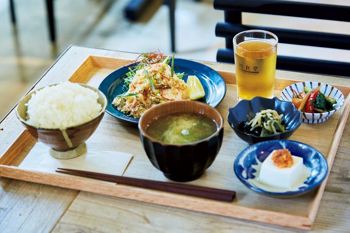 社食堂の日替わり定食