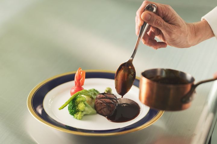 黒毛和牛ロース肉のグリル 温野菜添え