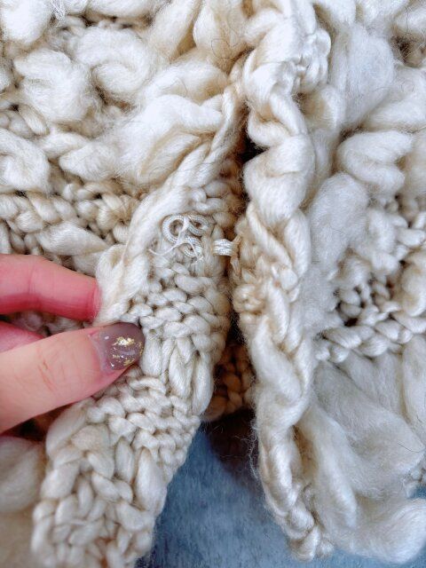 ZARA テクスチャーニットカーディガン 留め具あり