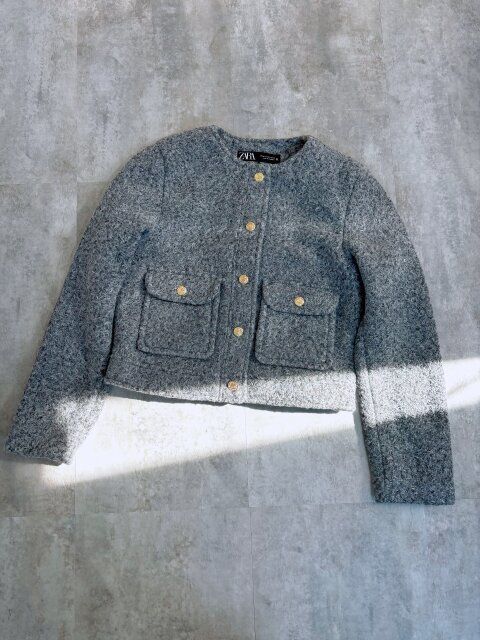 ZARA ブークレショートジャケット