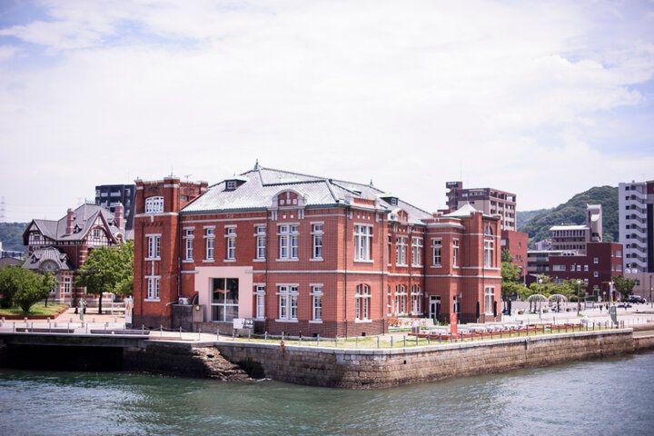 西洋建築をめぐるレトロな街さんぽ♪異国情緒感じる門司港レトロ地区を訪ねて