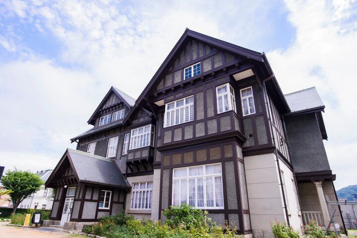 西洋建築をめぐるレトロな街さんぽ♪異国情緒感じる門司港レトロ地区を訪ねて