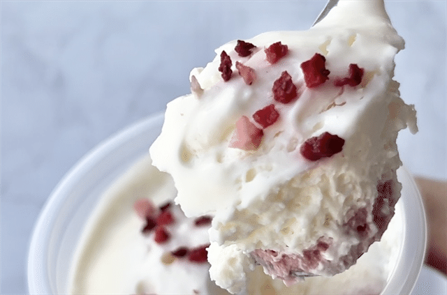 Uchi Café×ICHIBIKO ふわ濃チーズケーキ(いちご)（ローソン）アップ