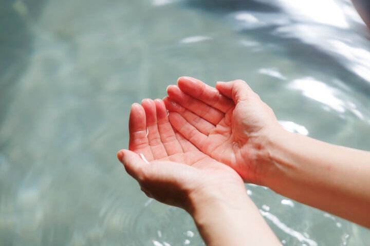 美人の湯に癒やされる和歌山・龍神温泉へ。自然豊かな山あいの村で、地元食材や名産も満喫