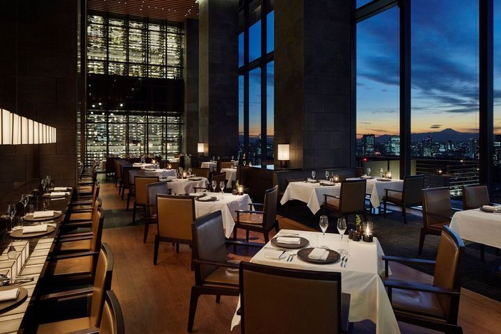 イタリアンレストラン「アルヴァ」