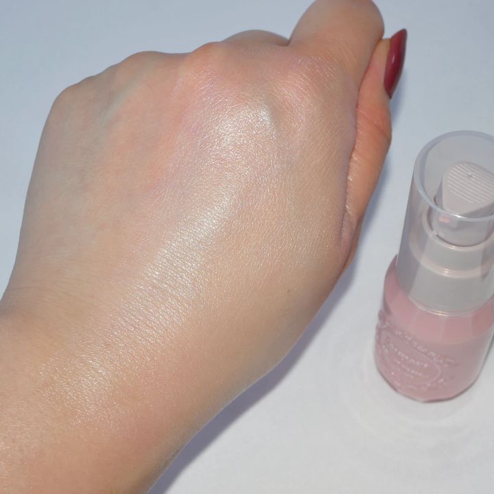 キャンメイクのモイストプリズムプライマースウォッチ