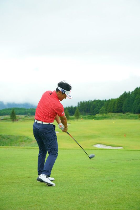 どこを意識するとパワーが溜まる？飛距離アップのコツを宮本勝昌プロが解説