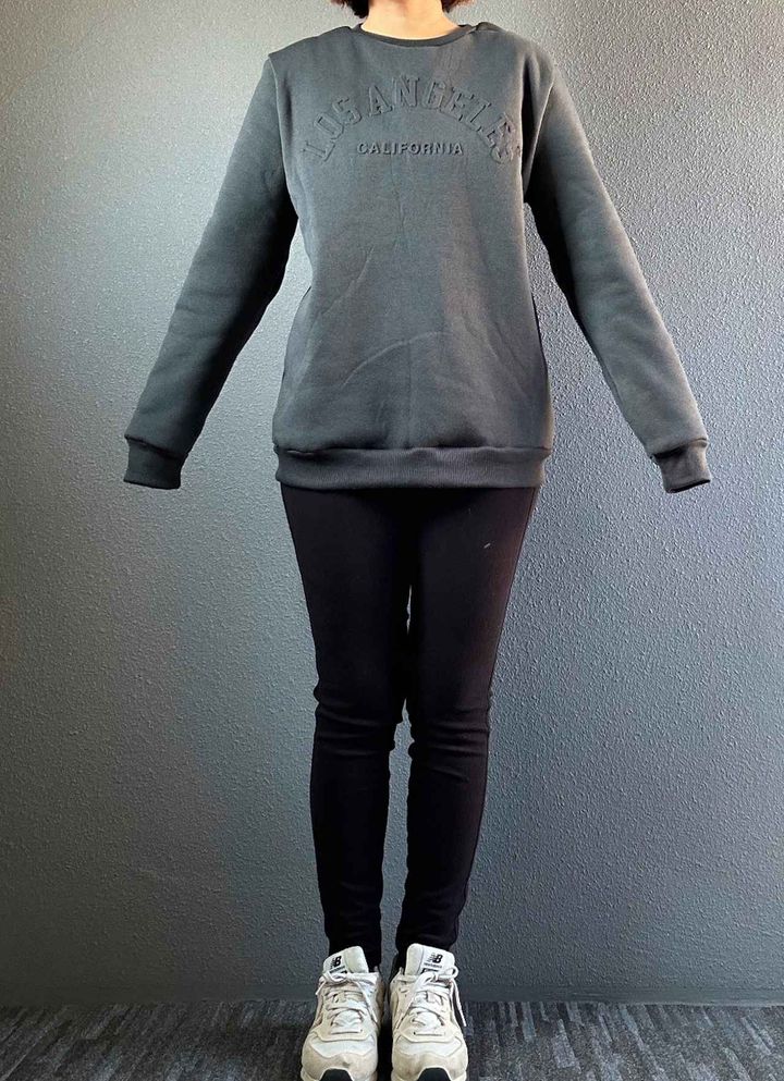 画像: スッキリシルエットで高見え♫