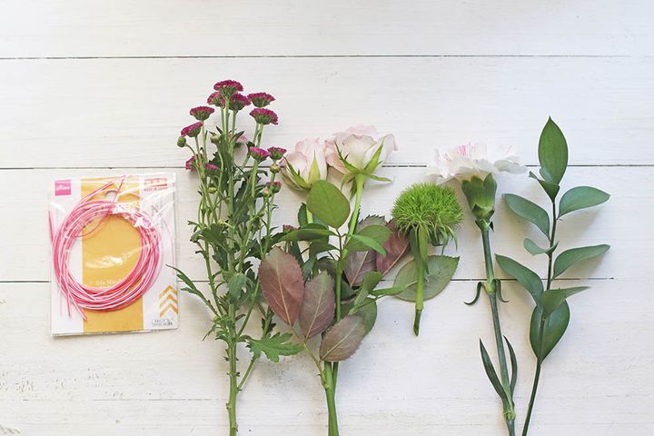 生花で作る髪飾り材料