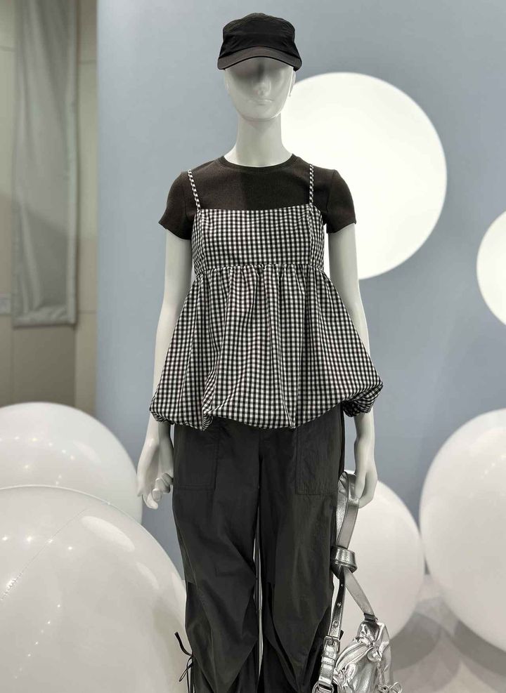 画像: 【GU】バブルヘムキャミソール¥1,990 www.gu-global.com