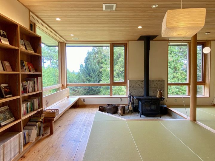 心も身体もポカポカ、長野県北安曇「華密恋の湯」の濃厚カミツレ入浴剤【旅するデザイナーがおすすめするお土産たち！】