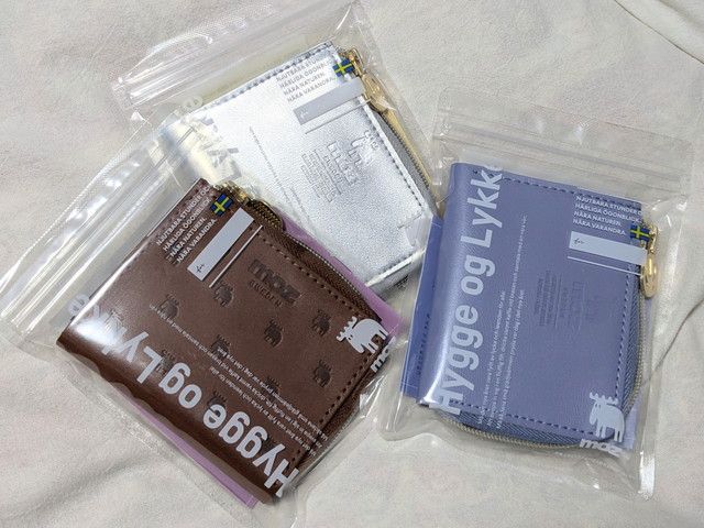 moz整理上手な牛革コンパクト財布BOOK