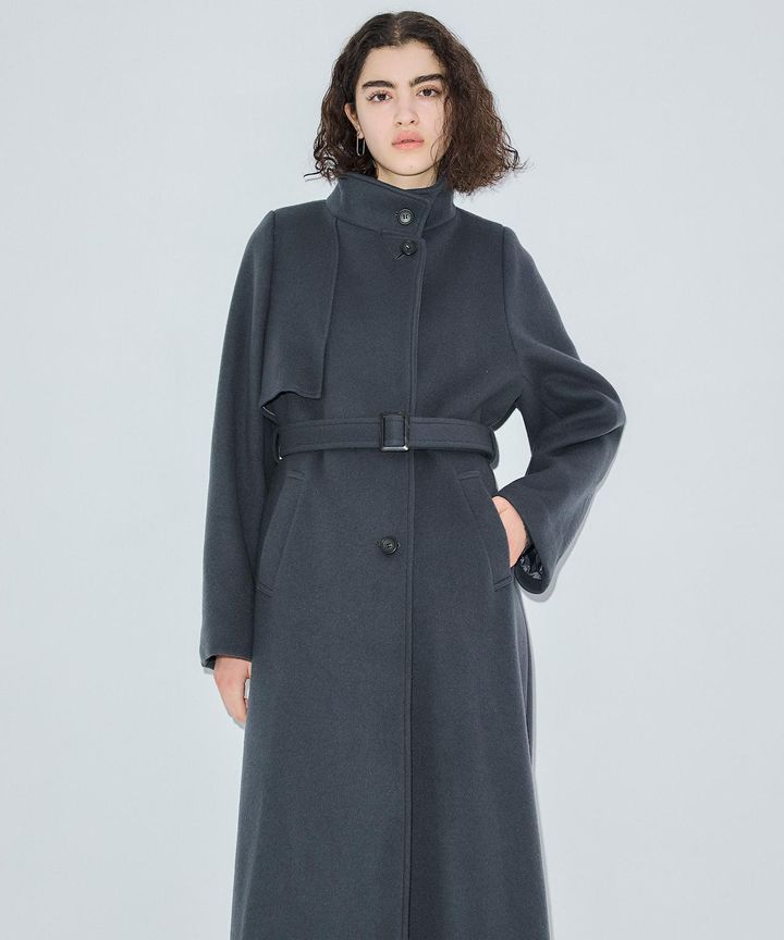 画像: SUPER140アシメオーバーヨークコート￥41,800（PUBLIC TOKYO） public-tokyo.com