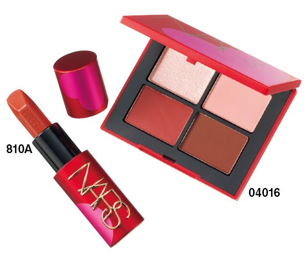 【左】エクスプリシット リップスティック 【右】クワッドアイシャドー アイズ
