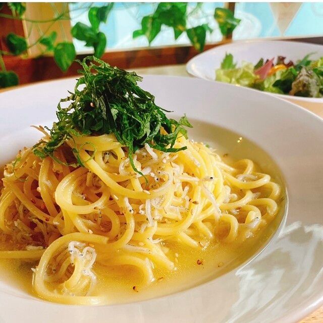 「パスタランチ」1100円～ ※写真は「しらすと青唐辛子の和風パスタ」