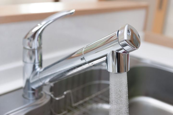 水道管の凍結に注意（画像はイメージ）