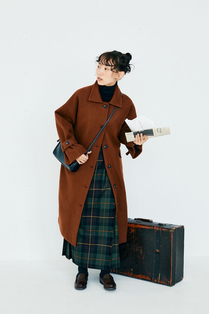 インナー使いだけじゃない！“黒のタートルニット”の重ねない着こなし2選【FUDGE FRIEND おしゃれさんの毎日コーディネート｜UMI】