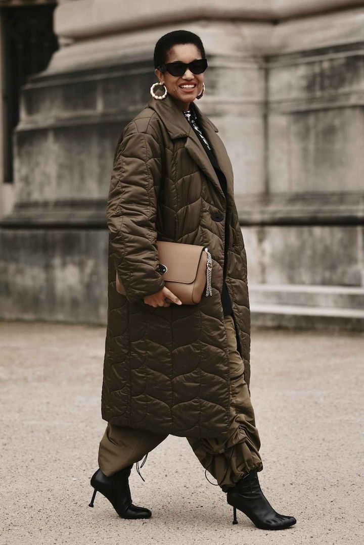 画像: 洗練さを宿すスタイリッシュなカーキ×ブラック