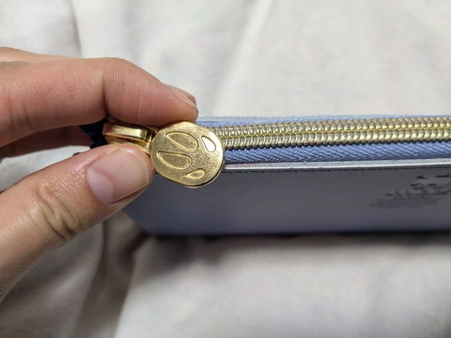 moz 整理上手な牛革長財布