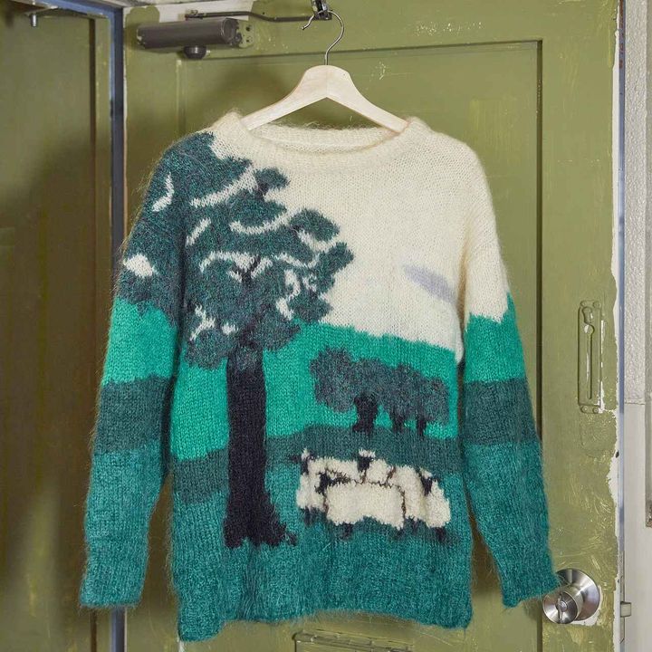 画像: 羊のモヘアセーター¥19,800