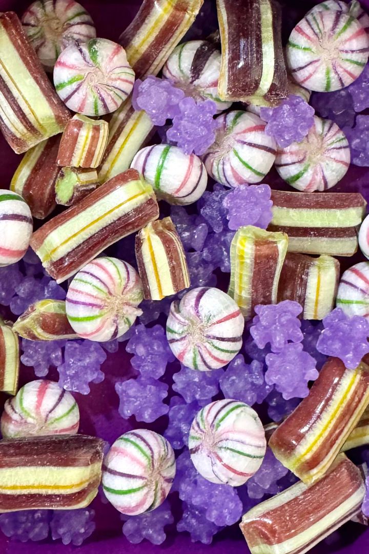 バレンタイン2025♡ 同僚や友人へ贈る1500円前後のチョコレート【ささやかですてきなもの 大谷有紀 vol.219】