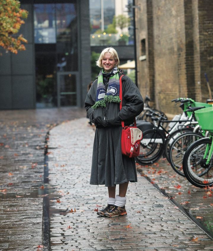 コーディネートを盛り上げるコツは差し色にあり！【ロンドンガールの一週間コーデ】