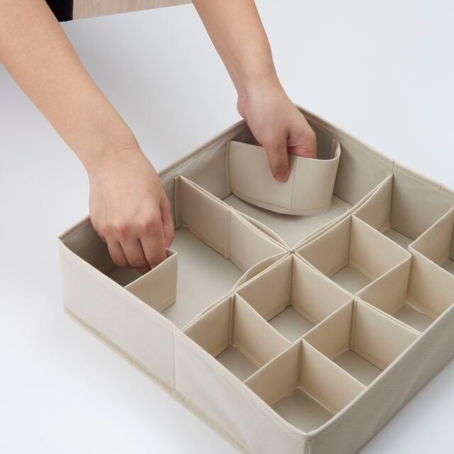 仕切りが動く収納ボックス「PataPata仕切りが動く収納ボックス」