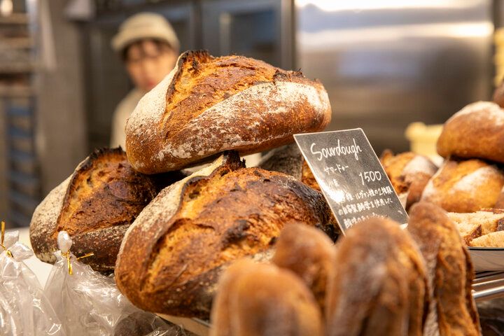 外国気分で朝食を♪ オープンサンドやオムレツが1日中楽しめる、五反田「SAISON bakery&coffee」