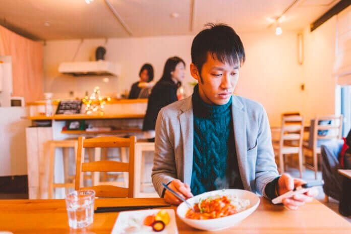 生理的に無理… 第一印象で下品だと思われる男性の4つの特徴と注意点