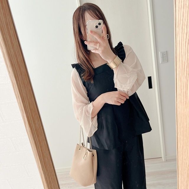 しまむら「袖切替プルオーバー」