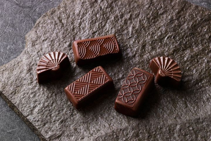 【フレーバー】紫蘇 / 玉露 / 焦がし醤油 / 日本酒＆黒豆 / 柚子＆プラリネ