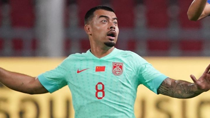 中国初の帰化選手、中国代表とケンカ別れ！不快感あらわに代表復帰を断固拒否