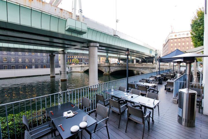 日本橋を眺めながら創作和食とお酒を「ニホンバシ イチノイチノイチ」