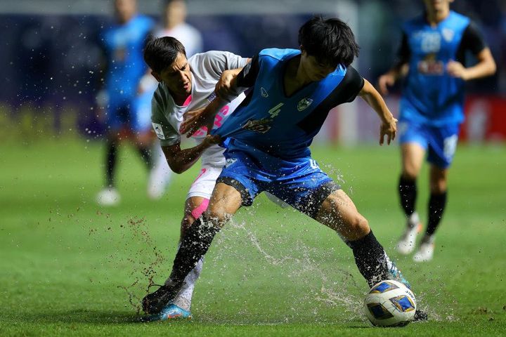 元日本代表MFがカンボジア1部に加入！東欧の名将が認めたデュエリスト