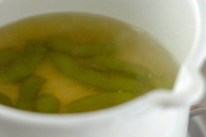 枝豆のみそ汁の作り方1