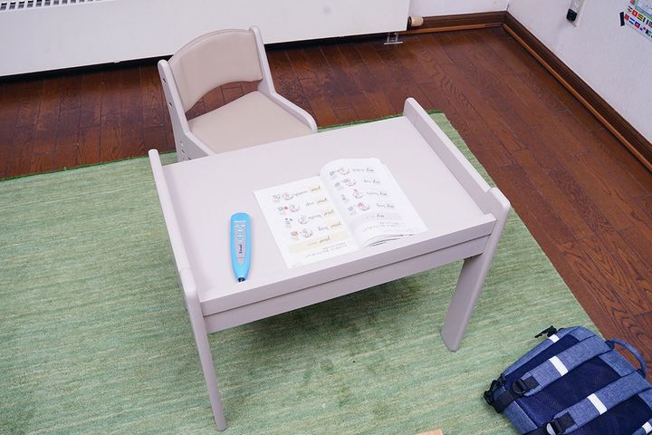 息子のモチベーションアップが見て取れた「キッズデスク＆チェアセット」