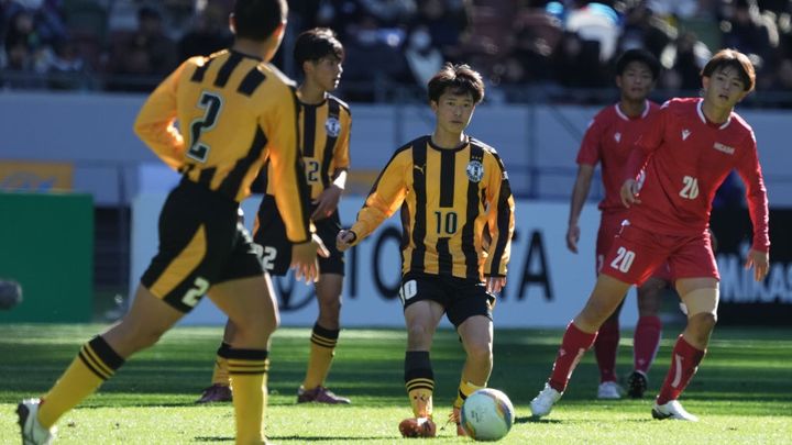 選手権決勝で死闘を演じた前橋育英と流経大柏…高校年代で両校よりも強かったのは「この3チーム」