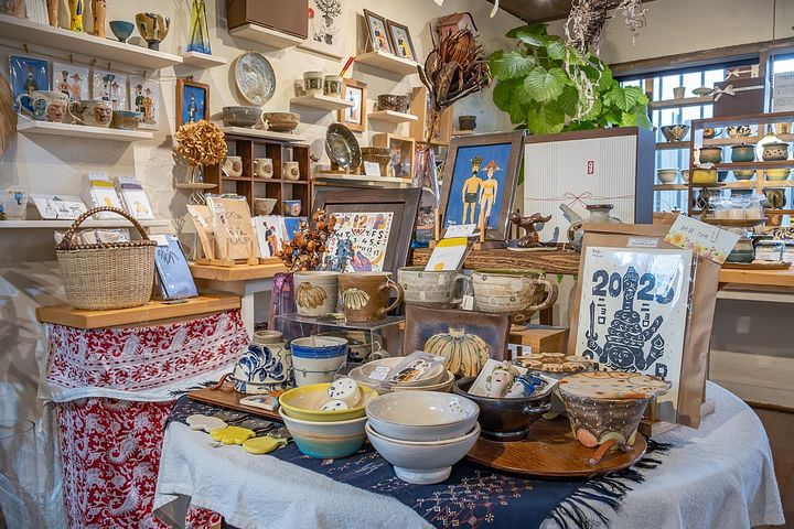 大切な人の喜ぶ笑顔を思い浮かべながら贈り物を選びたい