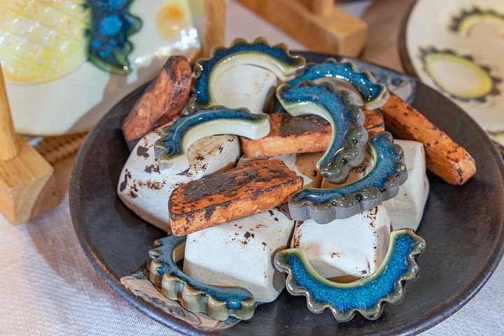 ディスプレイ以外に、お箸置きやペーパーウェイトにもぴったり