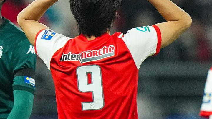 南野拓実は10番、中村敬斗は9番！フランスでの背番号が普段と違っていた理由