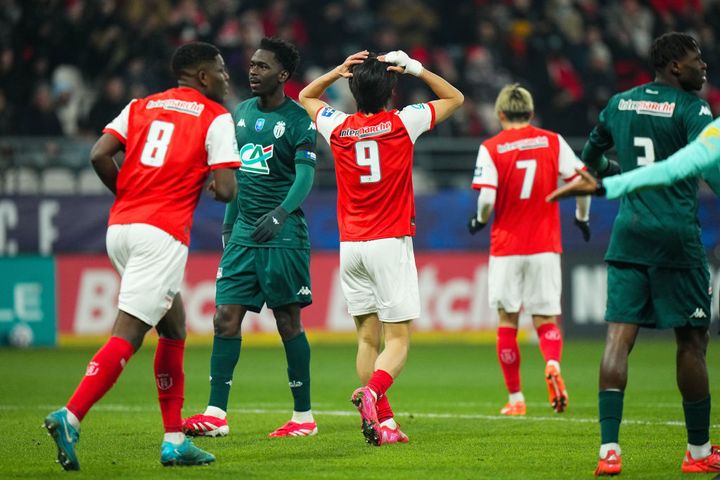 南野拓実は10番、中村敬斗は9番！フランスでの背番号が普段と違っていた理由