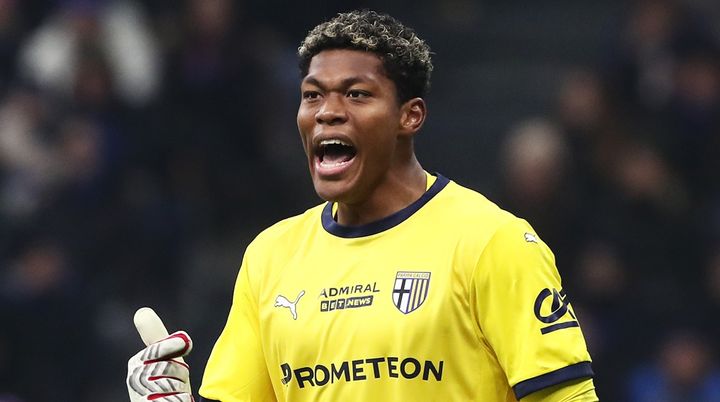 78億円の日本代表GK、海外で月間MVPに選出！「これは始まりに過ぎない」と現地興奮