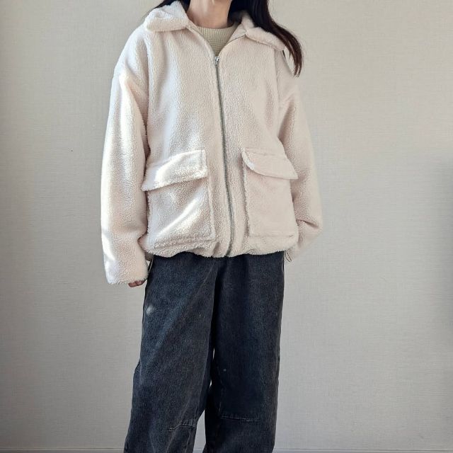 OMI＊ボアZIPJKを着たコーデ